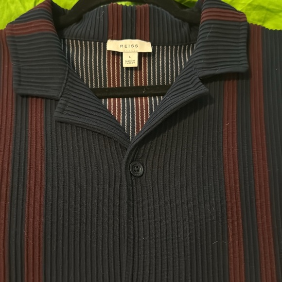 Reese size large ribs button down Cuban collar - Picture 2 of 4